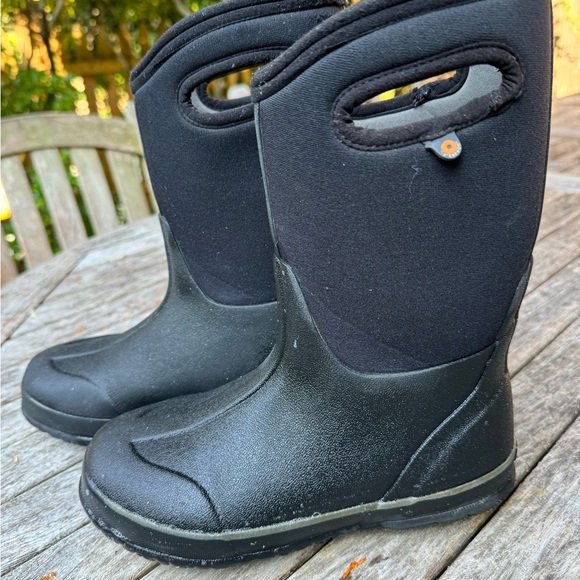 Bogs waterproof boots kids size 4 - Picture 7 of 7